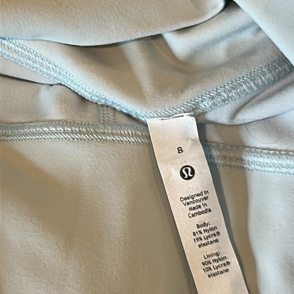 Lululemon Align High-Rise Pant 25", size 8 - Picture 6 of 6